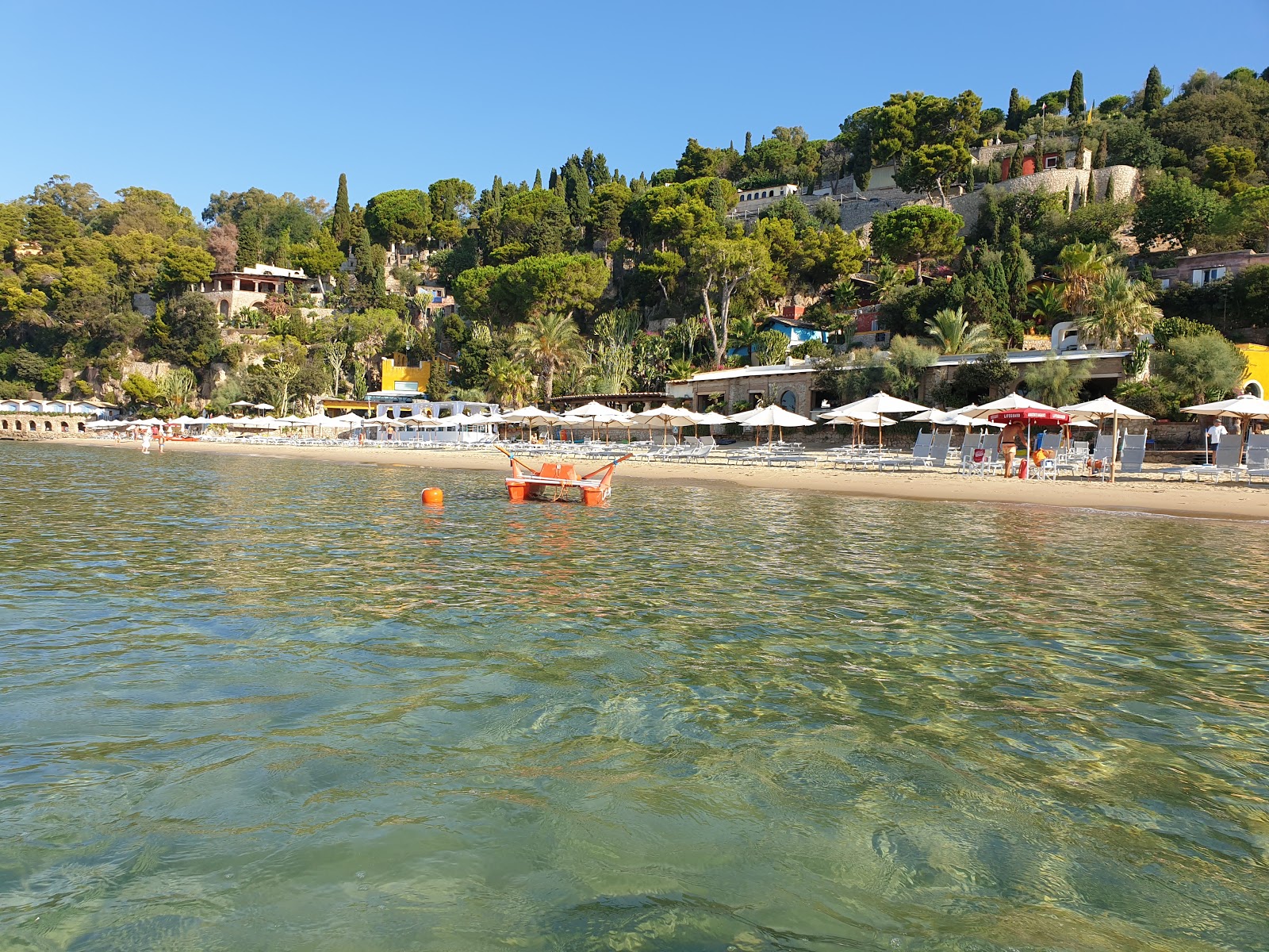 Fotografija Spiaggia dell'Arenauta obmorsko letovišče območje