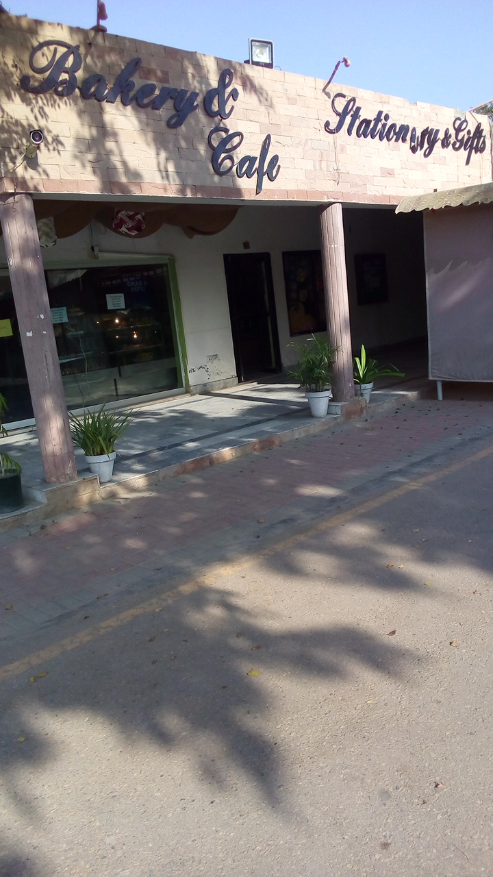 Happy Home Complex