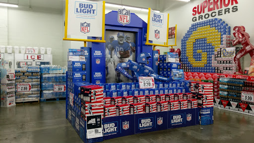 Grocery Store «Superior Grocers», reviews and photos, 9801 Laurel Canyon Blvd, Pacoima, CA 91331, USA