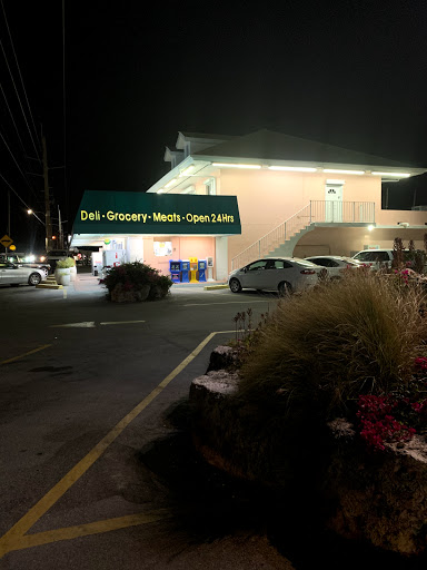 Grocery Store «The Trading Post», reviews and photos, 81868 Overseas Hwy, Islamorada, FL 33036, USA