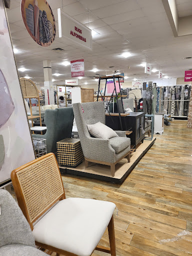 Furniture Store «HomeGoods», reviews and photos, 13580 SW 120th St, Miami, FL 33186, USA