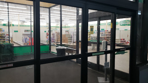 Dollar Store «Dollar Tree», reviews and photos, 11008 Warwick Blvd #400, Newport News, VA 23601, USA