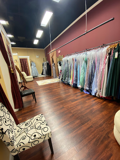 Bridal Shop «Darianna Bridal & Tuxedo», reviews and photos, 241 Easton Rd, Warrington, PA 18976, USA