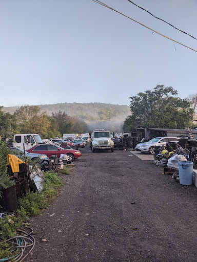 Used Auto Parts Store «Route 57 Auto Salvage», reviews and photos, 517 NJ-57, Port Murray, NJ 07865, USA