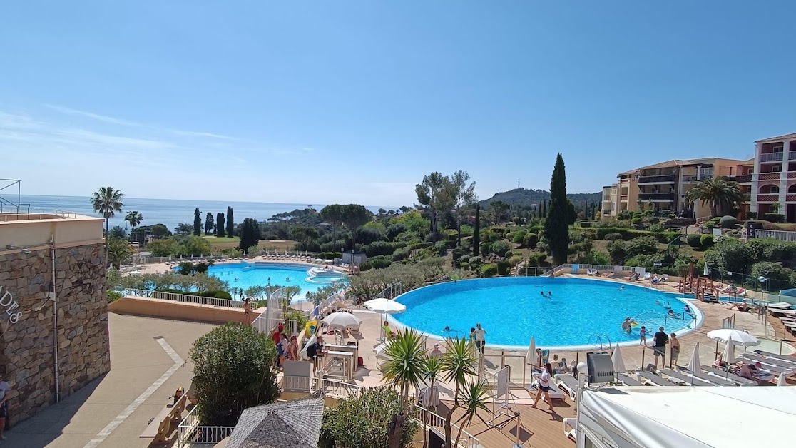 Cap Estérel location de vacances de particuliers inclus piscines et parking à Saint-Raphaël (Var 83)