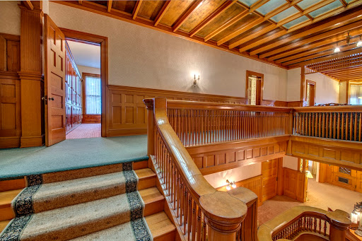 Funeral Home «Reynolds-Jonkhoff Funeral Home», reviews and photos, 305 6th St, Traverse City, MI 49684, USA