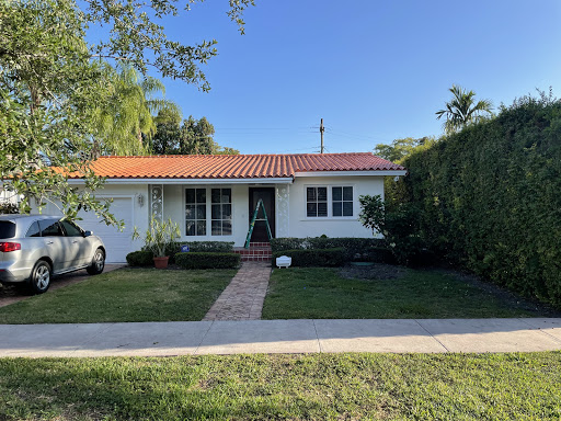 Painter «Camacho Painting Contractor, House Painting, Waterproofing, Interior Miami FL», reviews and photos, 2138 NW Flagler Terrace, Miami, FL 33125, USA