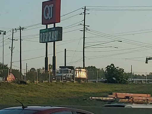 Gas Station «QuikTrip», reviews and photos, 5500 Buford Hwy NE, Doraville, GA 30340, USA