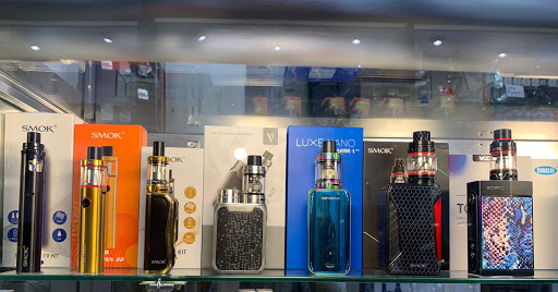 Tobacco Shop «Six Fifty Smoke Shop», reviews and photos, 2394 Junipero Serra Blvd, Daly City, CA 94015, USA