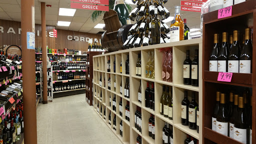 Wine Store «Foremost Liquors», reviews and photos, 275 Green Bay Rd, Wilmette, IL 60091, USA