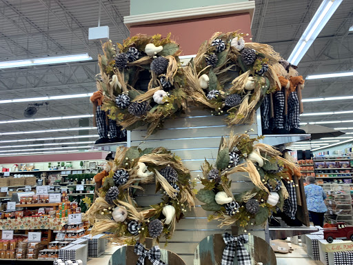 Home Goods Store «Christmas Tree Shops», reviews and photos, 2350 Lincoln Hwy E, Lancaster, PA 17602, USA