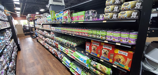 Pet Store «Pet Valu», reviews and photos, 725 River Rd, Edgewater, NJ 07020, USA