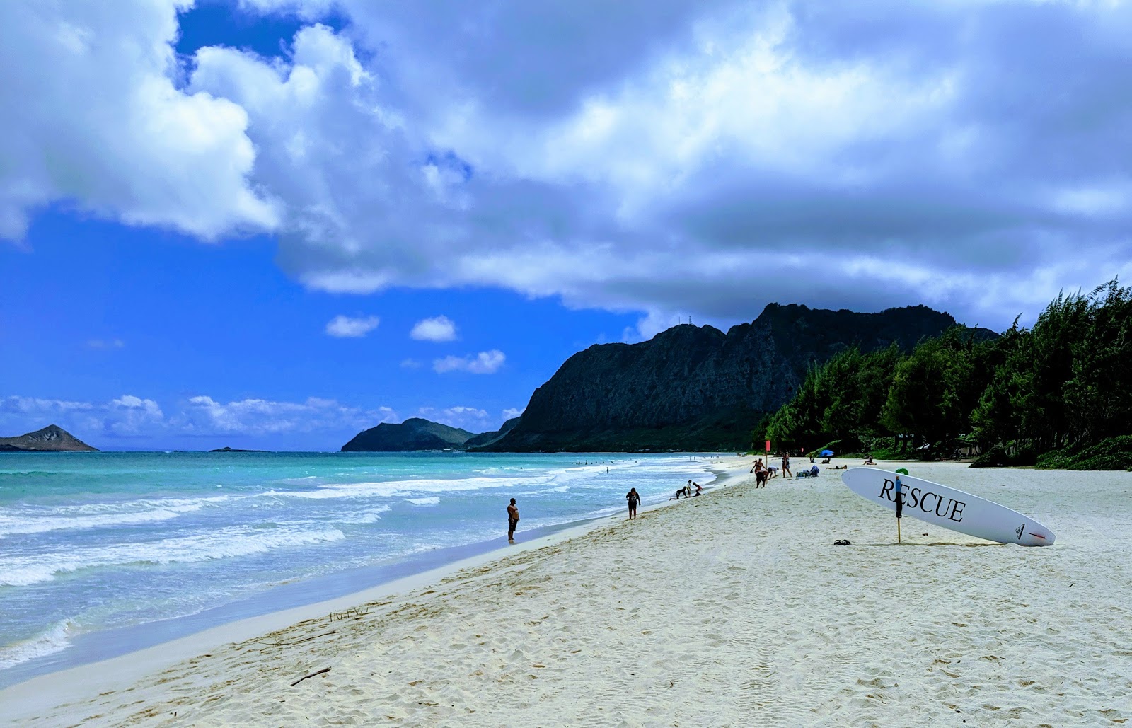 Foto af Waimanalo Beach - populært sted blandt afslapningskendere
