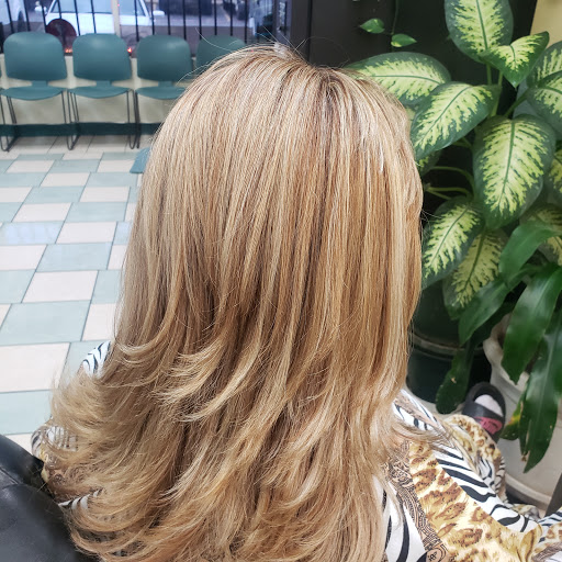 Beauty Salon «Yessenia Beauty Salon», reviews and photos, 1150 W Kiest Blvd, Dallas, TX 75224, USA