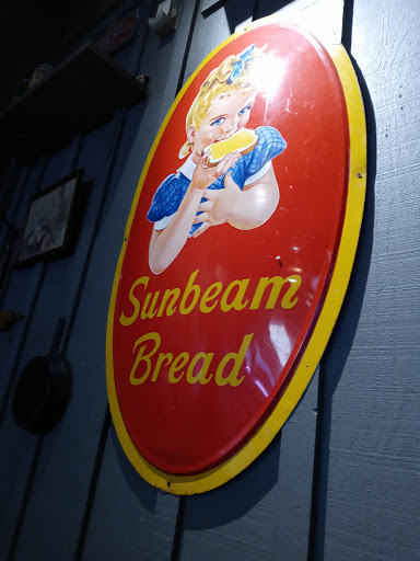 American Restaurant «Cracker Barrel Old Country Store», reviews and photos, 2003 Village Dr, Leeds, AL 35094, USA