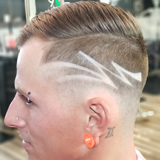 Hair Salon «Urban hair hub», reviews and photos, 18 S Harrison St, Shelbyville, IN 46176, USA