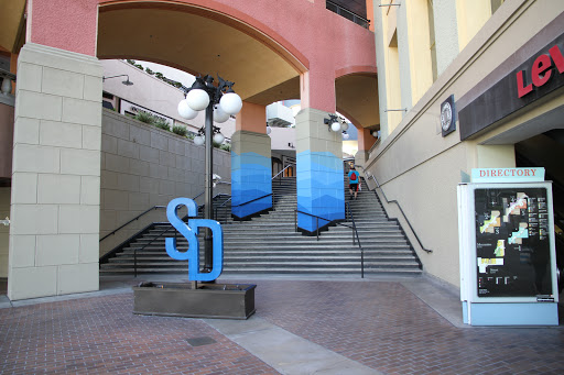 Shopping Mall «Westfield Horton Plaza», reviews and photos, 324 Horton Plaza, San Diego, CA 92101, USA