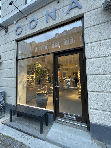 Frisør & Make up. Søren-Henrik Lange in Østerbro, København