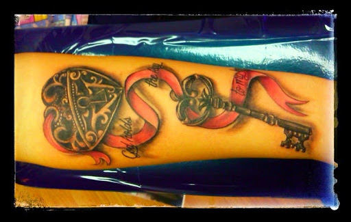 Explore small bee tattoo ideas, creative tattoo ideas in Morristown, available at Modify Tattoo & Piercing Company