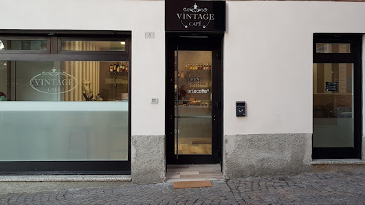 Vintage Cafè Via alla Chiesa, n. 3, 22070 Albiolo CO, Italia