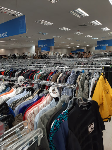 Thrift Store «Goodwill Aurora - Belleview», reviews and photos, 14400 E Belleview Ave, Aurora, CO 80015, USA