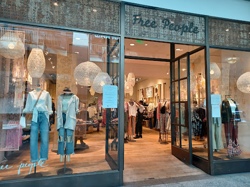 Shopping Mall «Lenox Square», reviews and photos, 3393 Peachtree Rd NE, Atlanta, GA 30326, USA