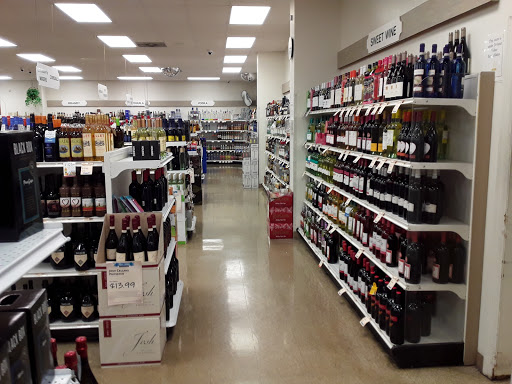 Liquor Store «Wine & Spirits Shoppe», reviews and photos, 1622 Lincoln Hwy, Lancaster, PA 17602, USA