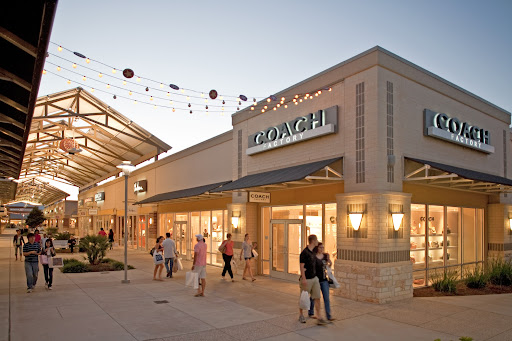 Houston Premium Outlets, 29300 Hempstead Rd, Cypress, TX 77433, USA, 