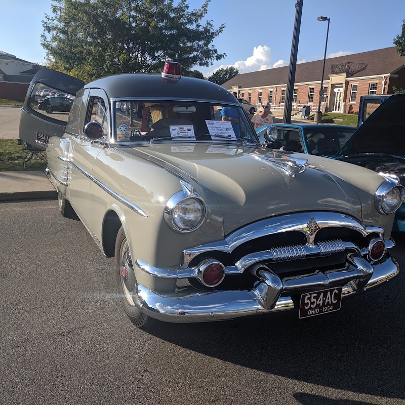 Riverfront Cruise In