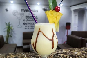 MaVa Cocktail Lounge image