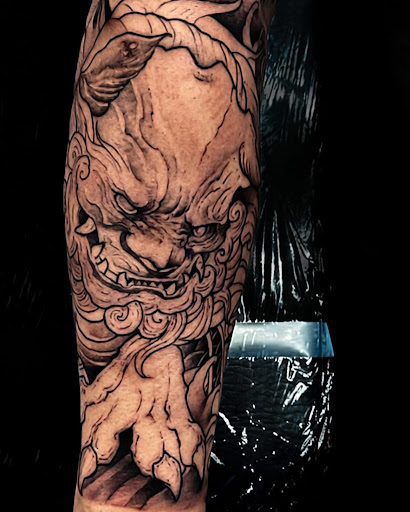 Find tattoo wedding band ideas for your next unique tattoo in Saint Paul at Supreme Art Of War Inc