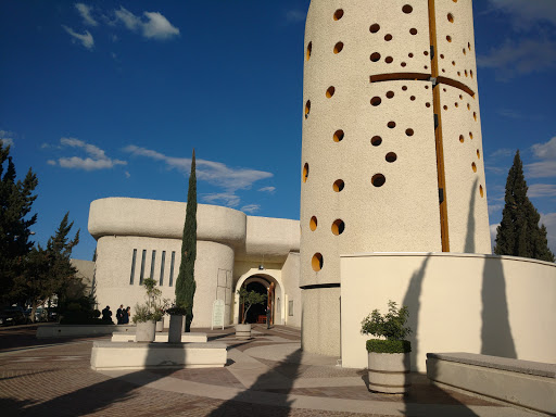 Parroquia De Nuestra Señora de los Bosques