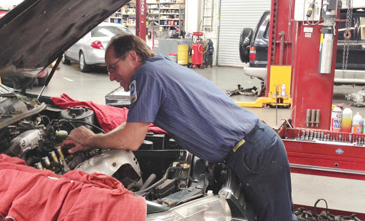 Auto Repair Shop «Center City Automotive», reviews and photos, 300 Madson Pl, Davis, CA 95618, USA