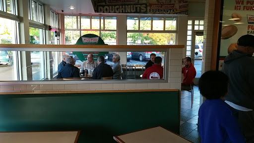 Bakery «Krispy Kreme Doughnuts», reviews and photos, 16415 NW Cornell Rd, Beaverton, OR 97006, USA