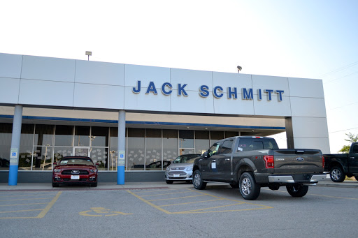 Car Dealer «Jack Schmitt Ford Lincoln», reviews and photos, 1820 Vandalia St, Collinsville, IL 62234, USA