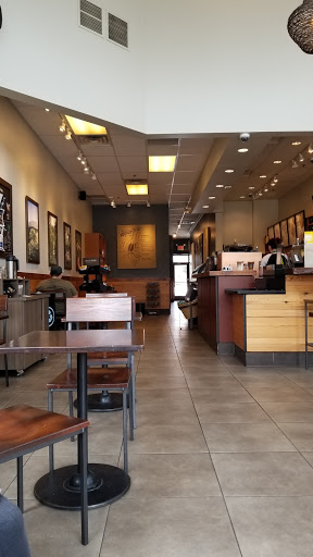 Coffee Shop «Starbucks», reviews and photos, 7161 N Milwaukee Ave, Niles, IL 60714, USA