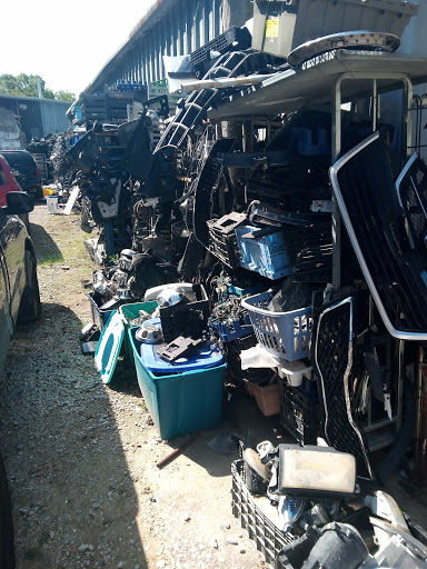 Auto Body Parts Supplier «Auto Parts Place Used & New», reviews and photos, 4417 E Jefferson St, Grand Prairie, TX 75051, USA