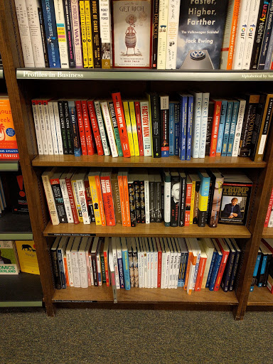 Book Store «Barnes & Noble», reviews and photos, 7020 Valley Creek Rd, Woodbury, MN 55125, USA