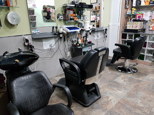 Información y opiniones sobre Peluquería de caballeros Manolo de Melilla