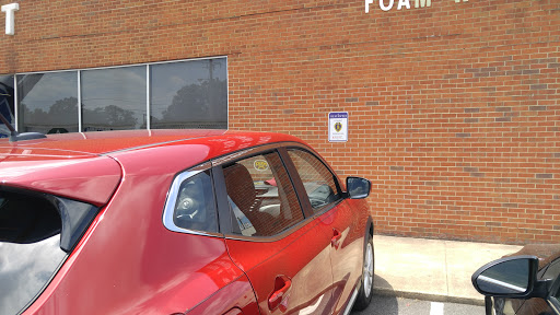 Army & Navy Surplus Shop «Hull Street Outlet Inc», reviews and photos, 3820 Jefferson Davis Hwy, Richmond, VA 23234, USA