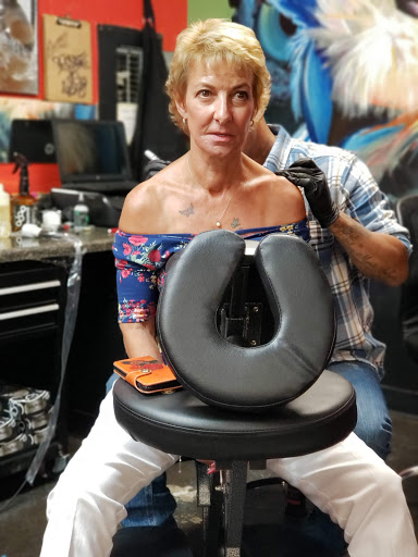 Tattoo Shop «Radiant Ink Tattoo Studio», reviews and photos, 211 W 1st St, Chico, CA 95928, USA