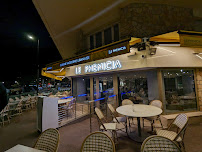 Atmosphère du Restaurant libanais Le Phenicia à Antibes - n°18
