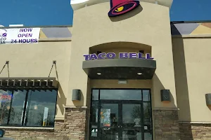 Taco Bell image