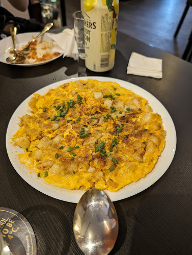 930 E Coast Rd, Singapore 459118