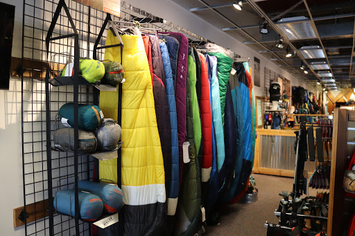 Outdoor Sports Store «Alpine Shop - Kirkwood, MO», reviews and photos, 440 N Kirkwood Rd, Kirkwood, MO 63122, USA