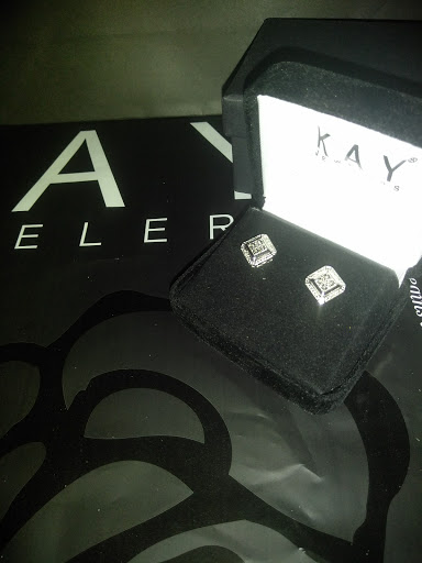 Jewelry Store «Kay Jewelers», reviews and photos, 3216 N John Young Pkwy, Kissimmee, FL 34741, USA