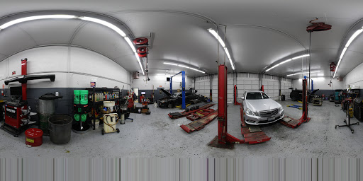 Auto Repair Shop «LBR Auto Repair», reviews and photos, 13030 Bel-Red Rd, Bellevue, WA 98005, USA