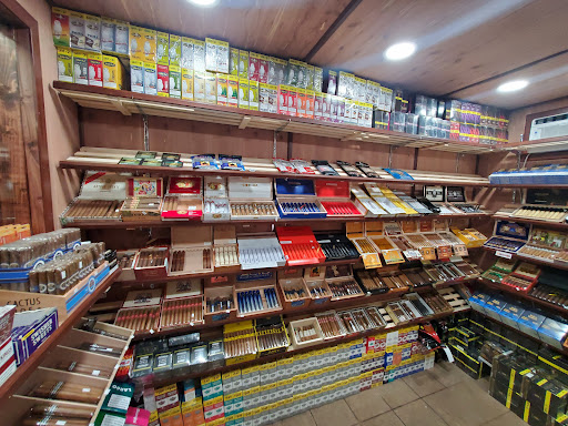 Tobacco Shop «2 Way Smoke Shop», reviews and photos, 7422 N 51st Ave, Glendale, AZ 85301, USA