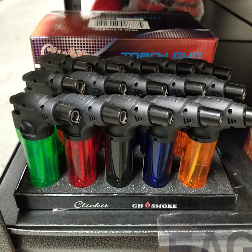 Tobacco Shop «Collective Glass Smoke Shop», reviews and photos, 3616 McRae Blvd #2, El Paso, TX 79925, USA