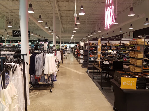 Department Store «Saks OFF 5TH», reviews and photos, 12995 Fair Lakes Shopping Center, Fairfax, VA 22033, USA